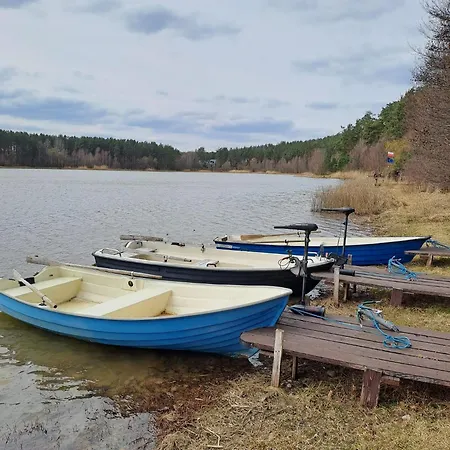 Przy Lowisku Niesiolowice,jezioro Czarne Διαμέρισμα *